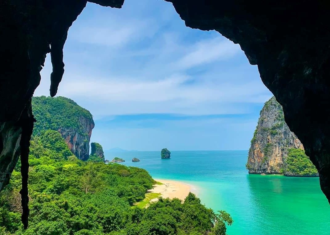 Bat Cave, Krabi