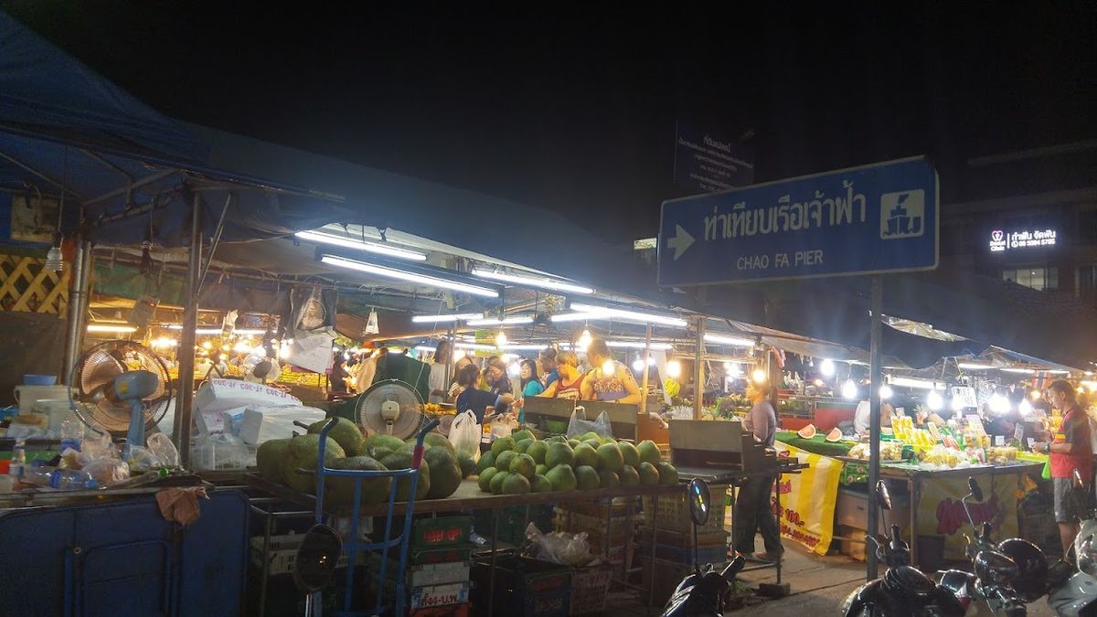 Black Crab Night Market, Krabi