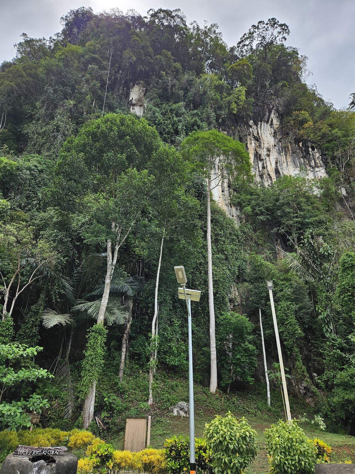 Klang Cave photo 4