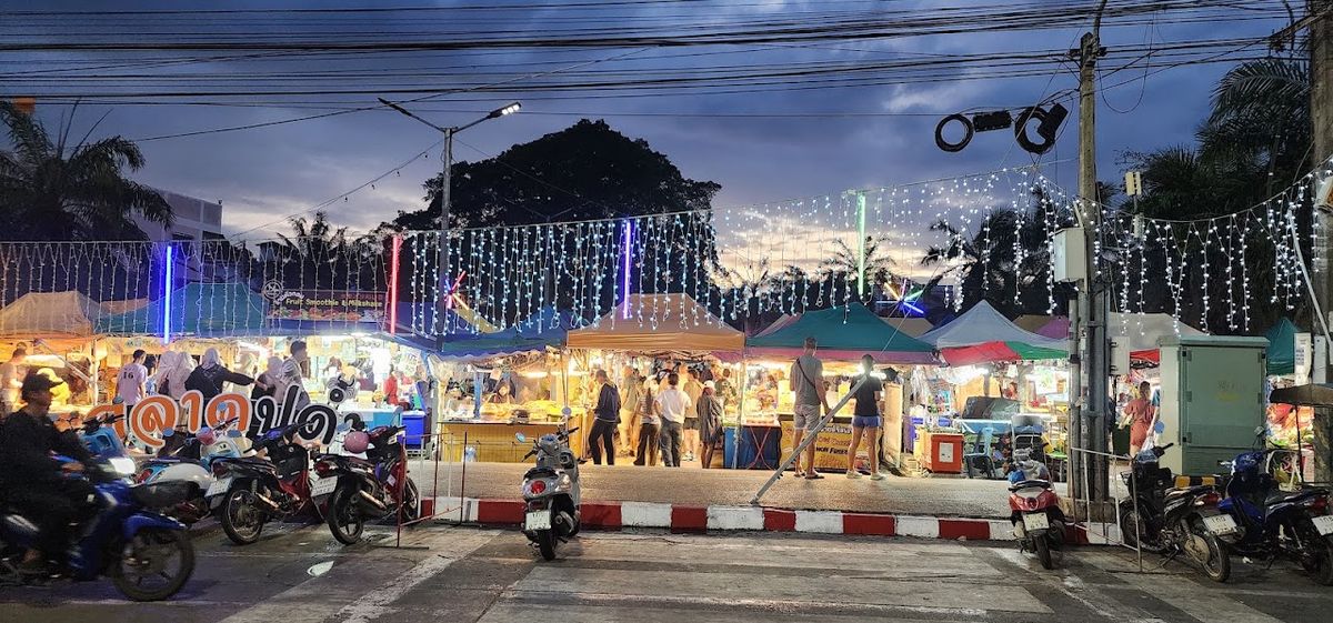 Krabi Streetfood Night Market, Krabi