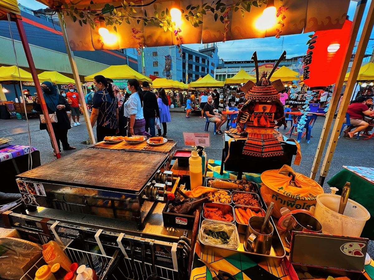 Krabi Town Night Market photo 3