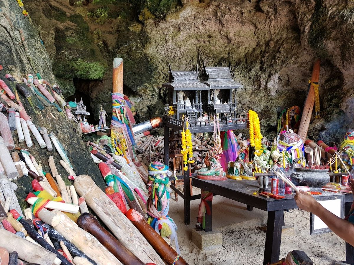 Princess Cave photo 2