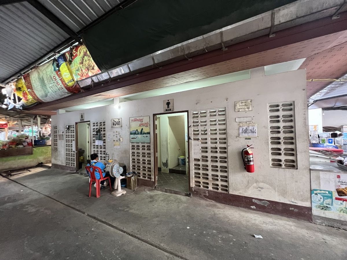 talad kao market, Krabi