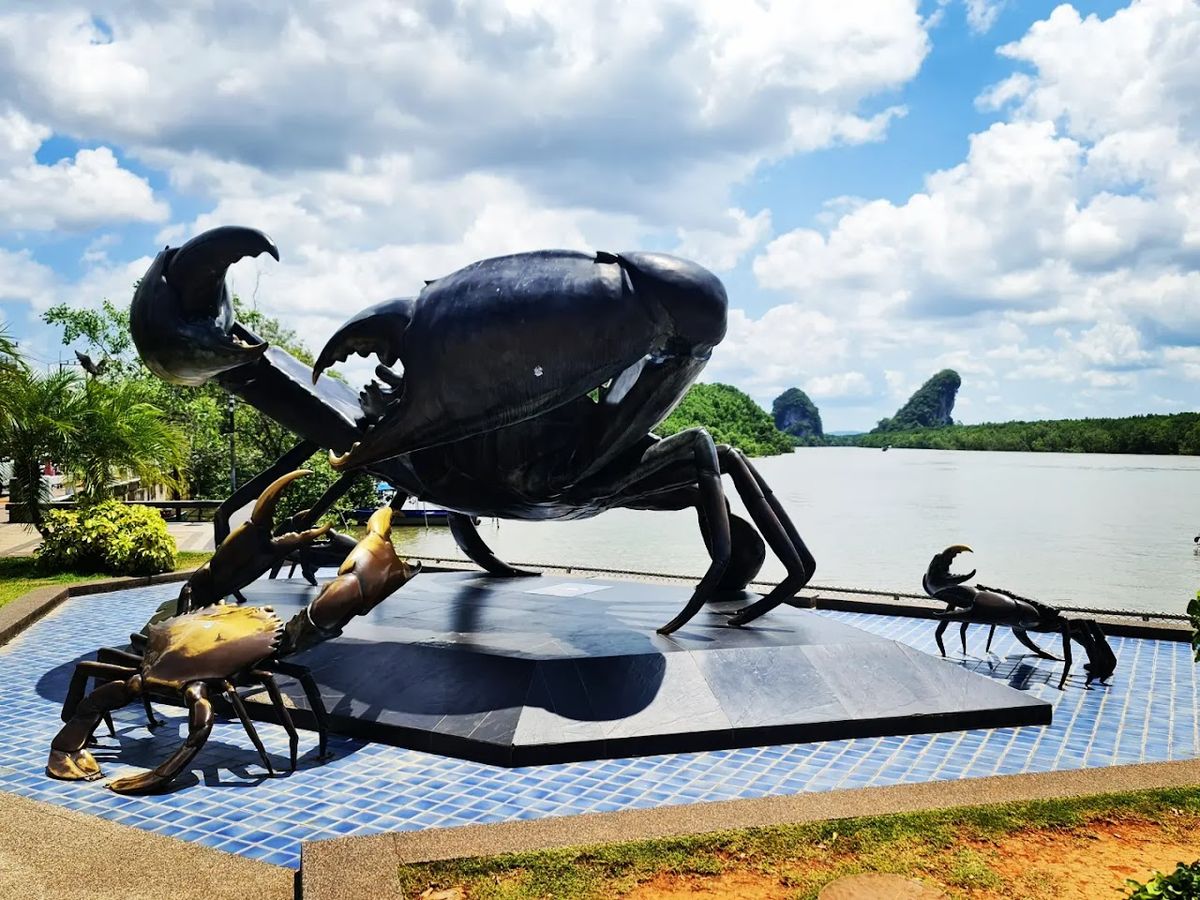 The Mud Crabs Sculpture, Krabi