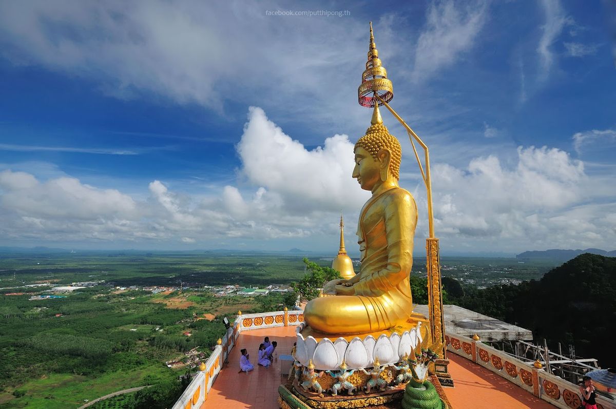Viewpoint at Tiger Cave Temple, Krabi