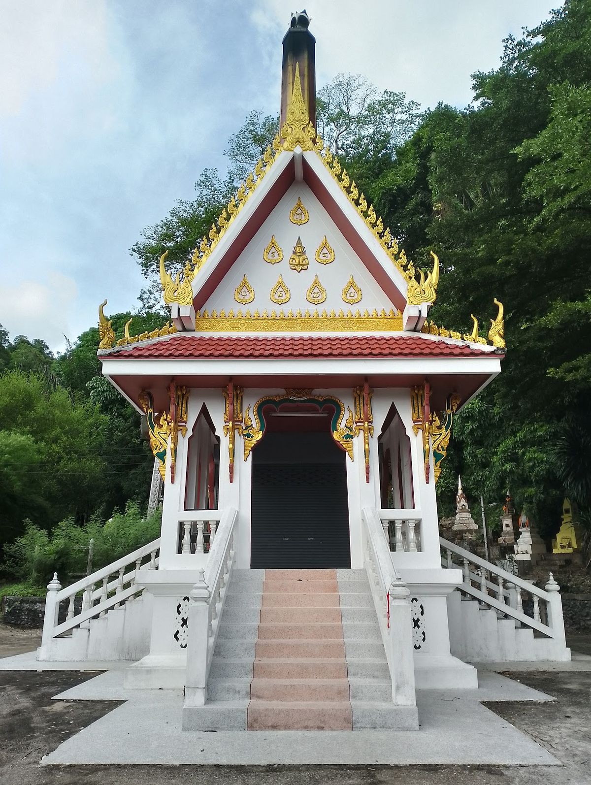 Wat Sai Thai photo 4