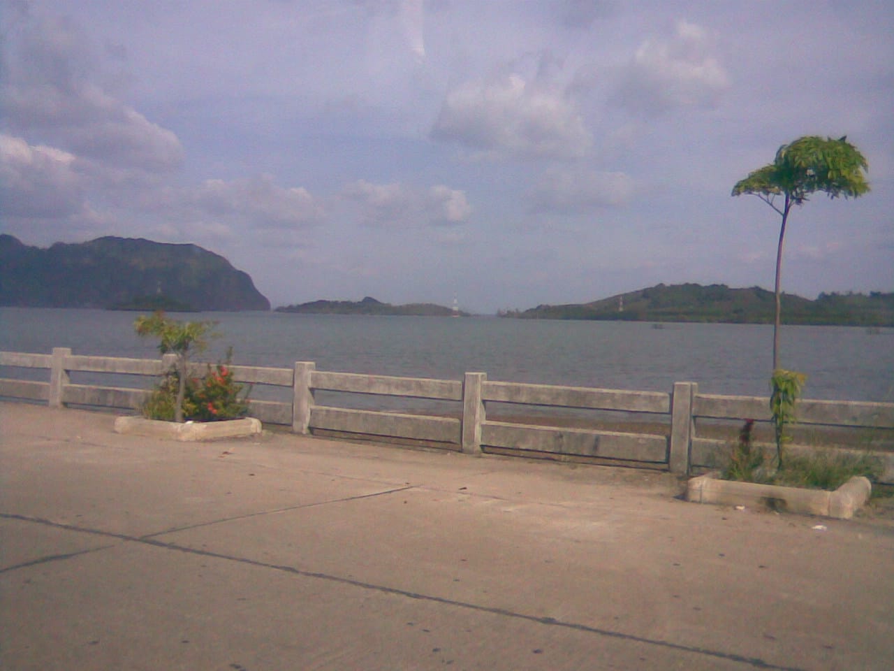 Speedboats at the ferry pier on Koh Lanta Yai, where passenger boats from Krabi tie up