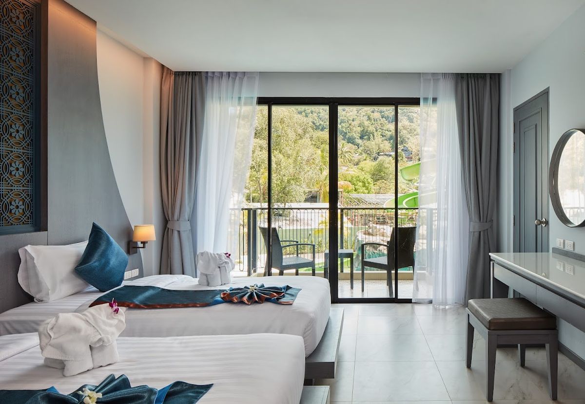 Ananta Burin Resort อนันต บุรินทร์ รีสอร์ท pool and grounds in Tubkaek