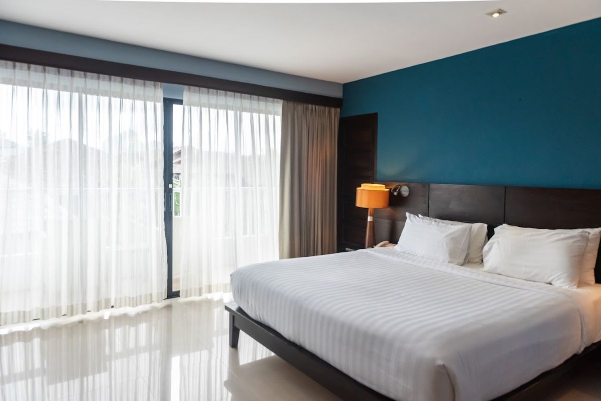 Aonang Buri Resort pool and grounds in Klong Muang