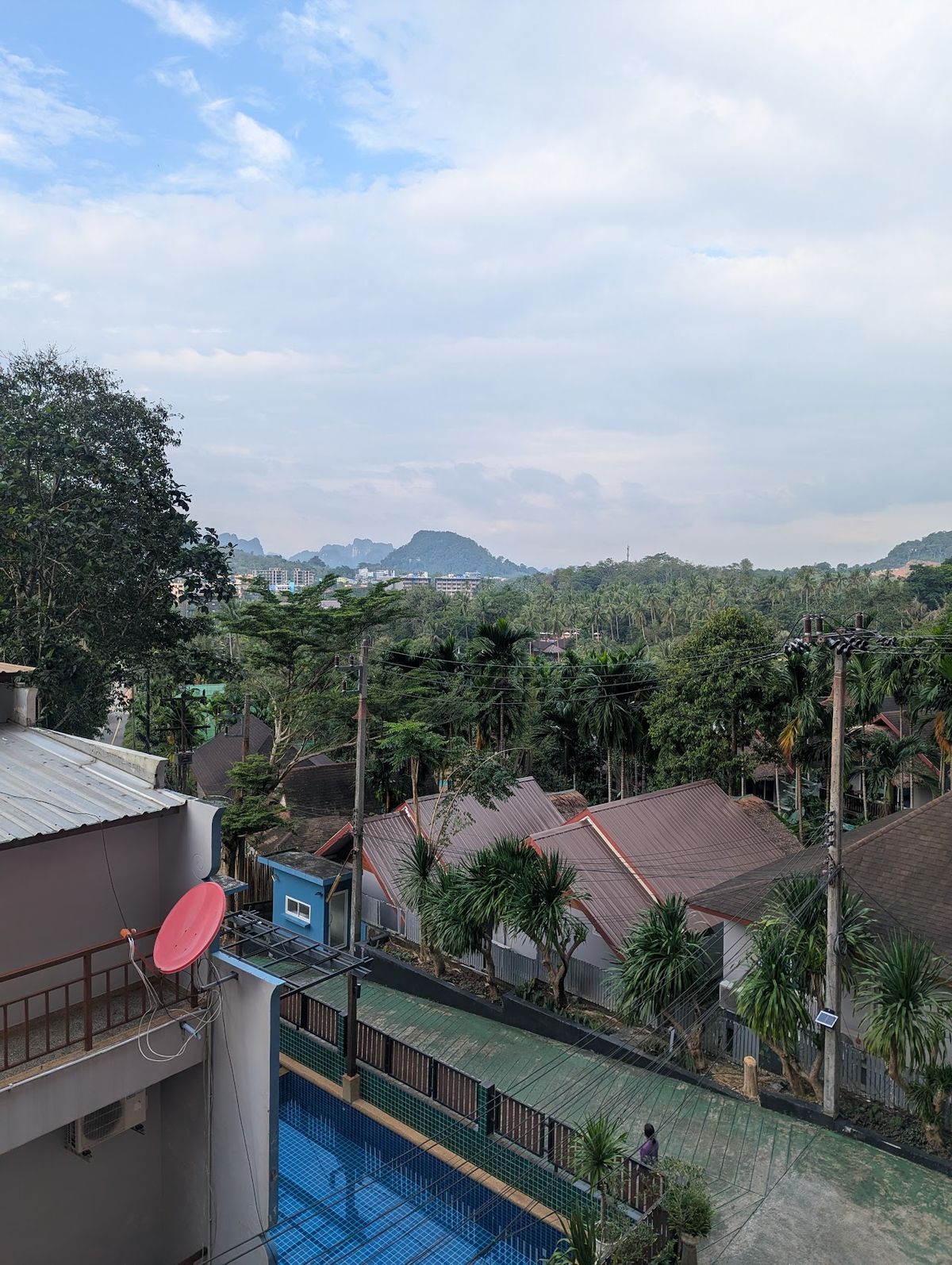 Aonang Mountain View Krabi อ่าวนางเม้าเท่นวิว กระบี่ room interior in Railay Beach
