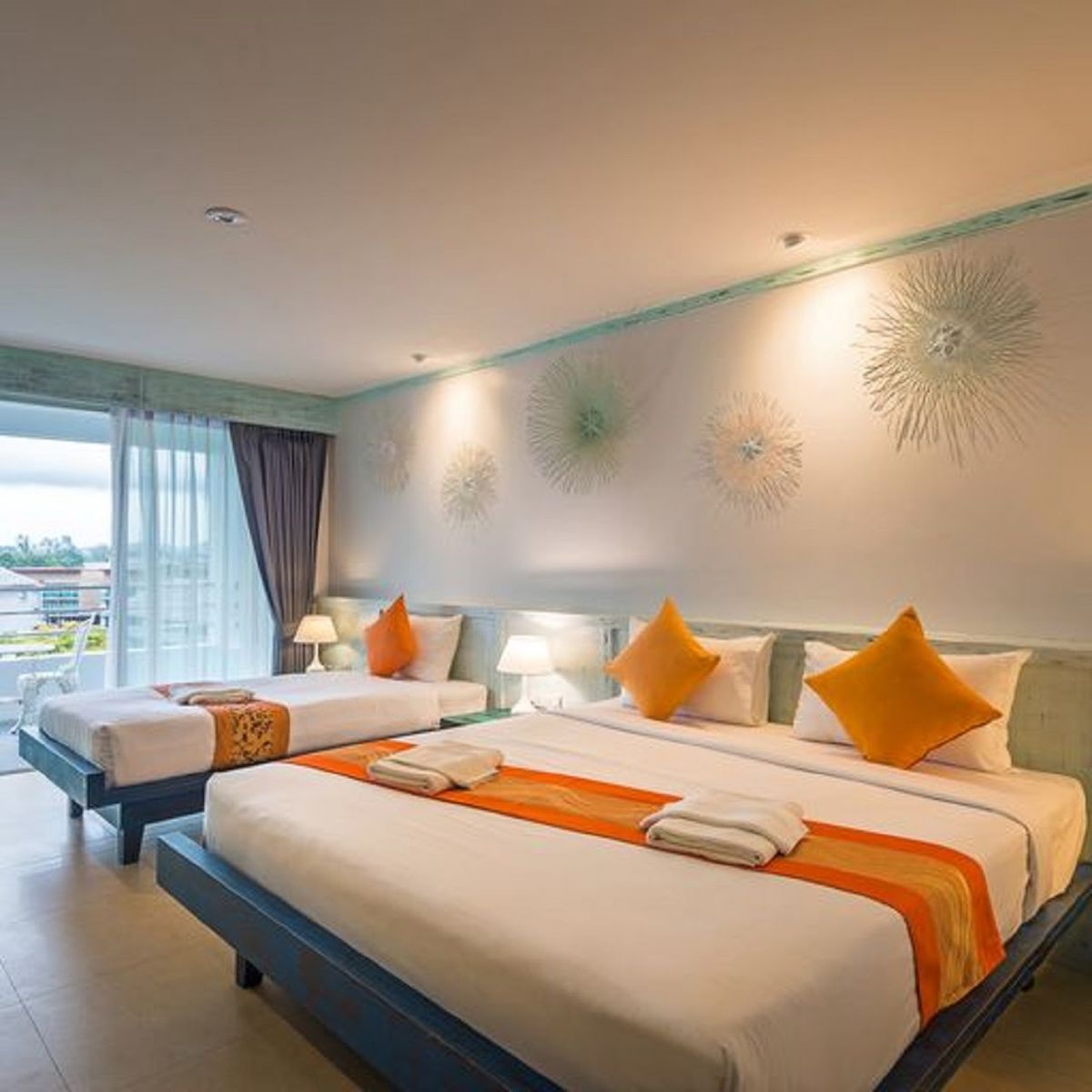 Baanbandalay Hotel/ Anyana spa/Cafedelmar Restaurant pool and grounds in Tubkaek
