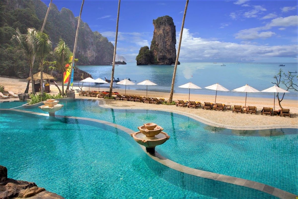 Centara Grand Beach Resort & Villas Krabi room interior in Ao Nang