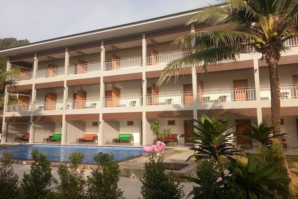 ChanpailinOmarzaa exterior in Klong Muang