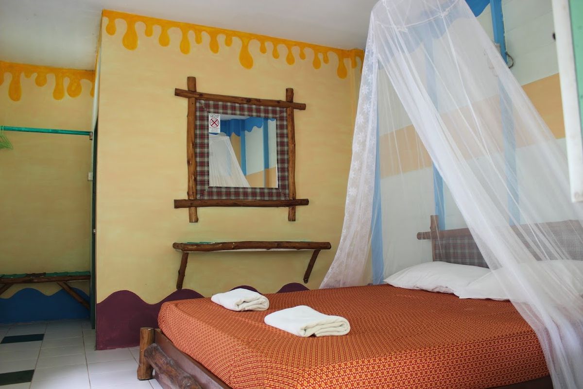 Chill Out Bar & Bungalow, Tonsai beach facilities in Railay Beach