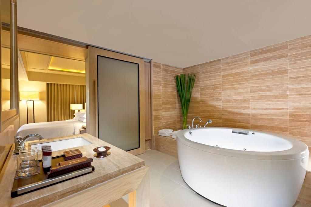 Dusit Thani Krabi Beach Resort facilities in Klong Muang