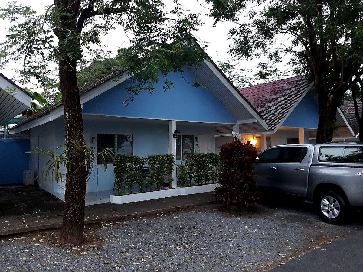 Baan Kaem B&B exterior in Krabi Town