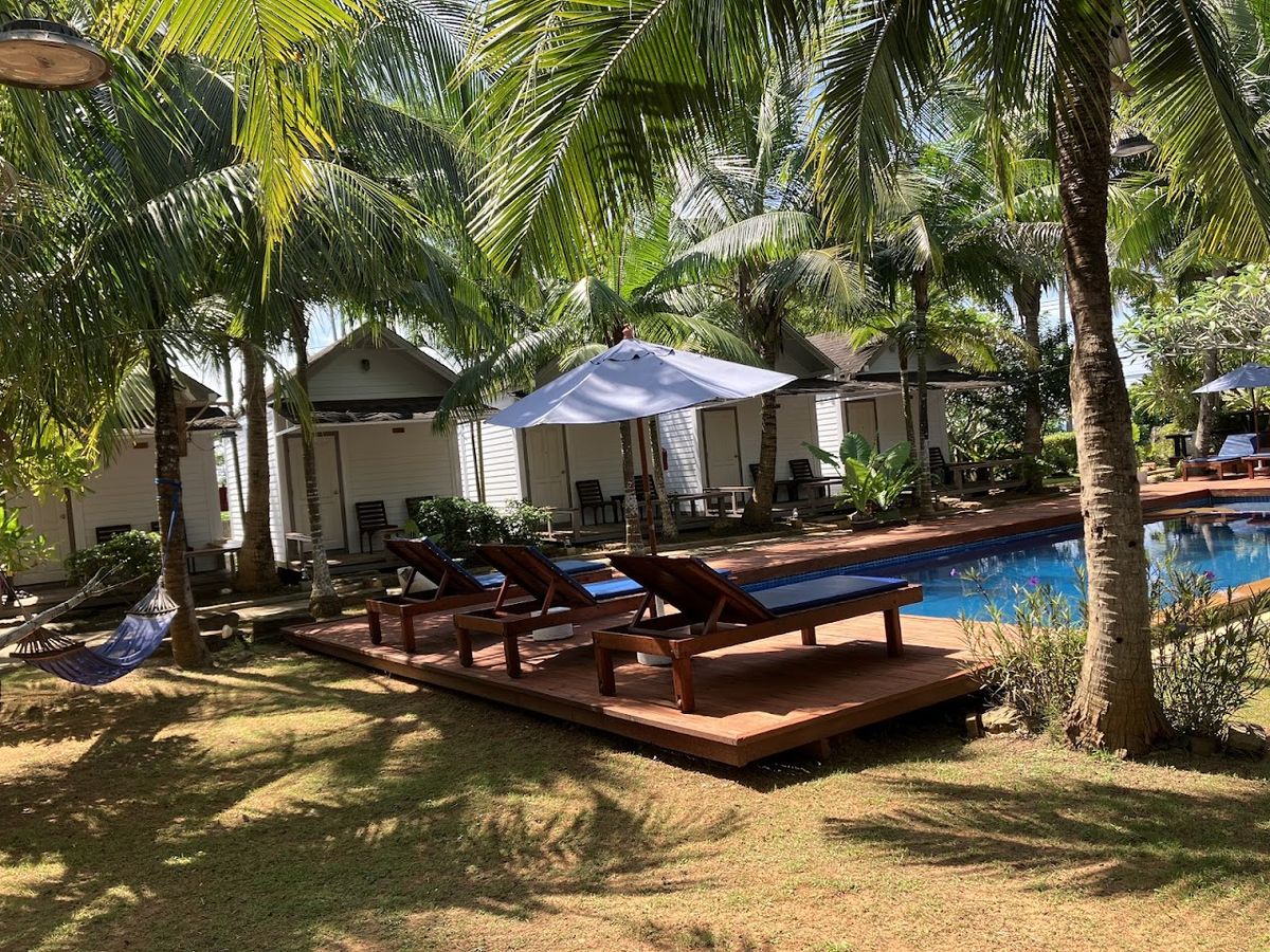 Isle Beach Resort, ไอโซล์ บีช รีสอร์ท exterior in Klong Muang