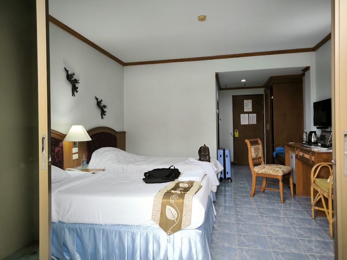 Krabi Golden Hill Hotel pool and grounds in Krabi Town