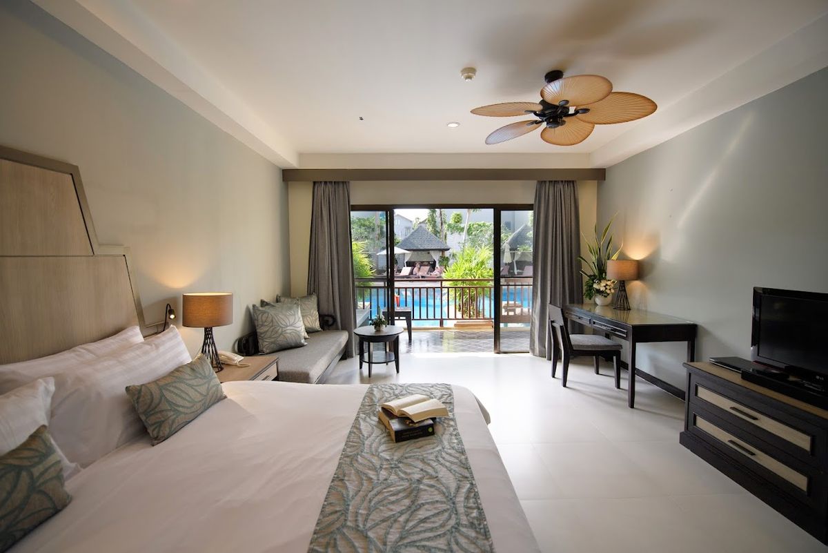 Krabi La Playa Resort pool and grounds in Ao Nang