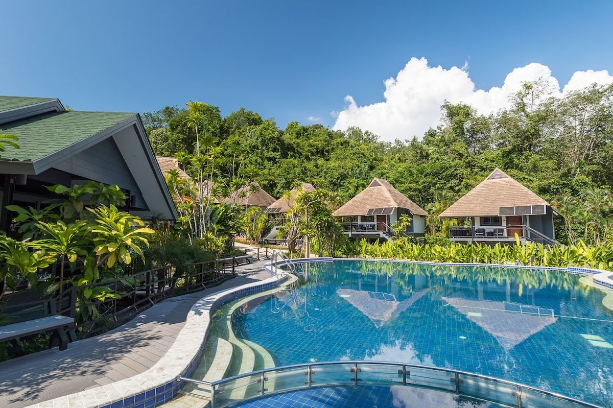 Loy Chalet room interior in Klong Muang
