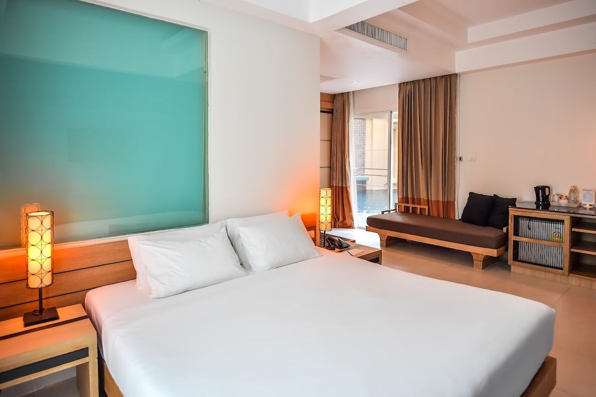 Navinda Krabi Resort pool and grounds in Ao Nang