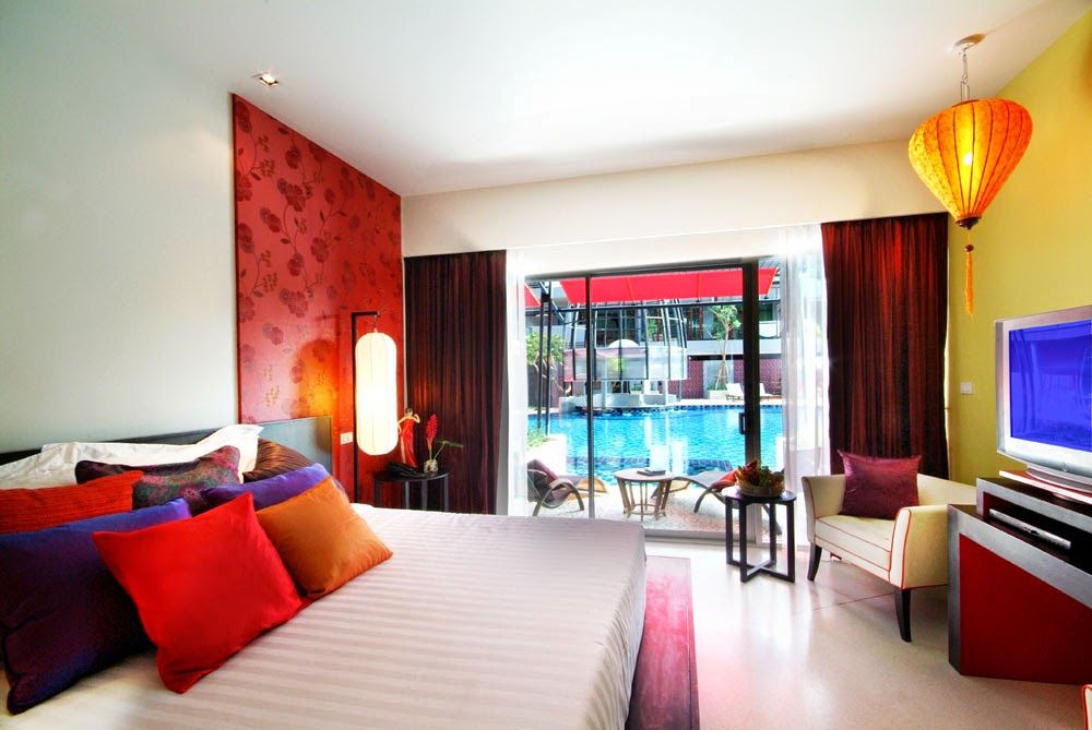 Red Ginger Chic Resort pool and grounds in Tubkaek