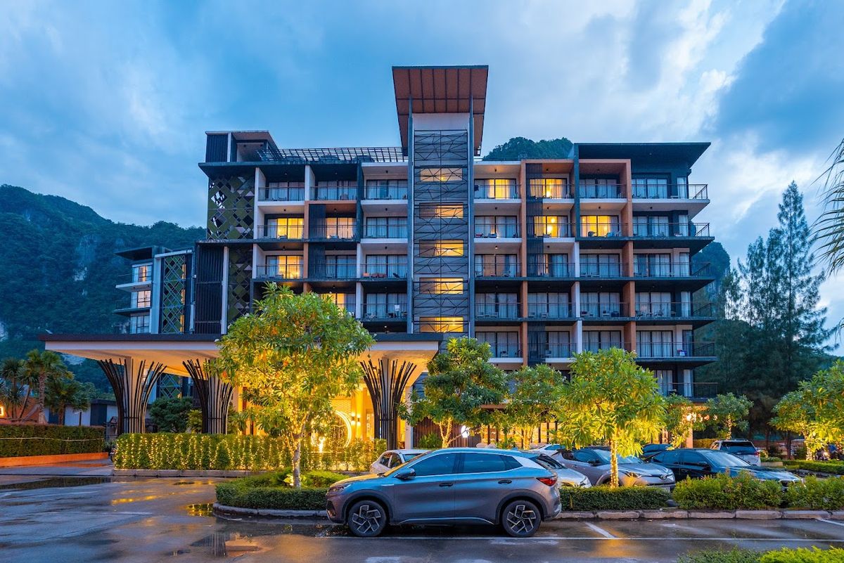 Sea Seeker Krabi Resort exterior in Ao Nang