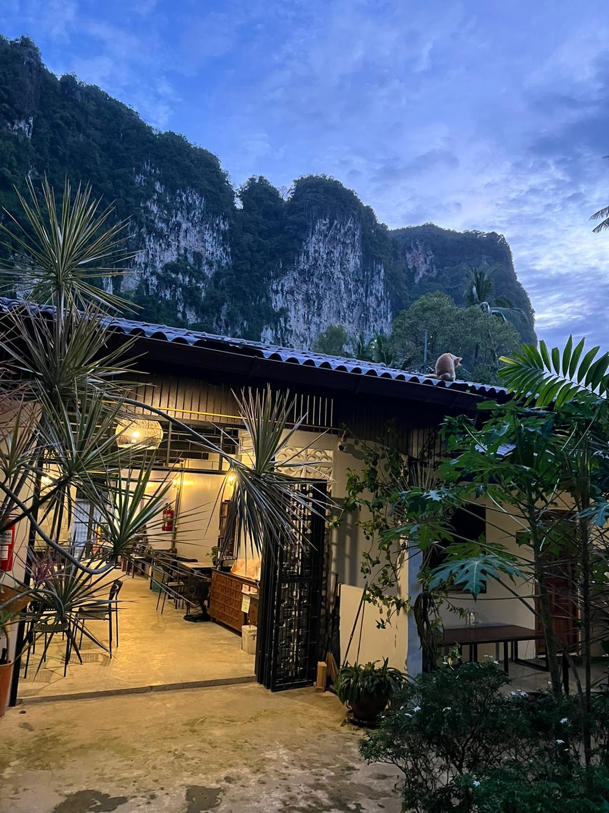 Simple House Ao Nang - B&B exterior in Ao Nang