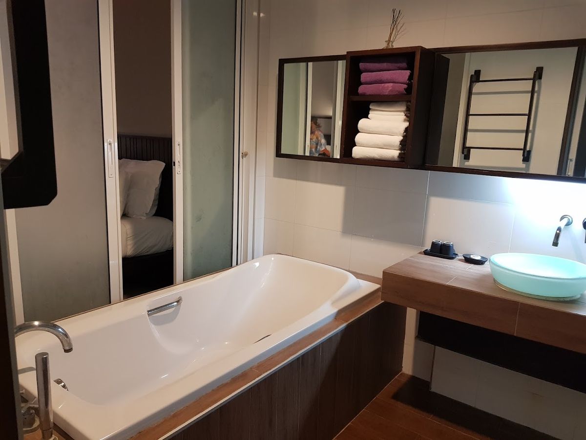 Sunrise Tropical Resort facilities in Railay Beach