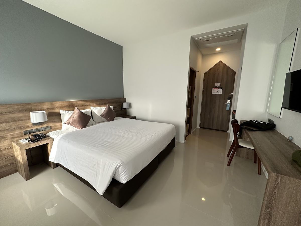 The chill hotel pool and grounds in Krabi Town