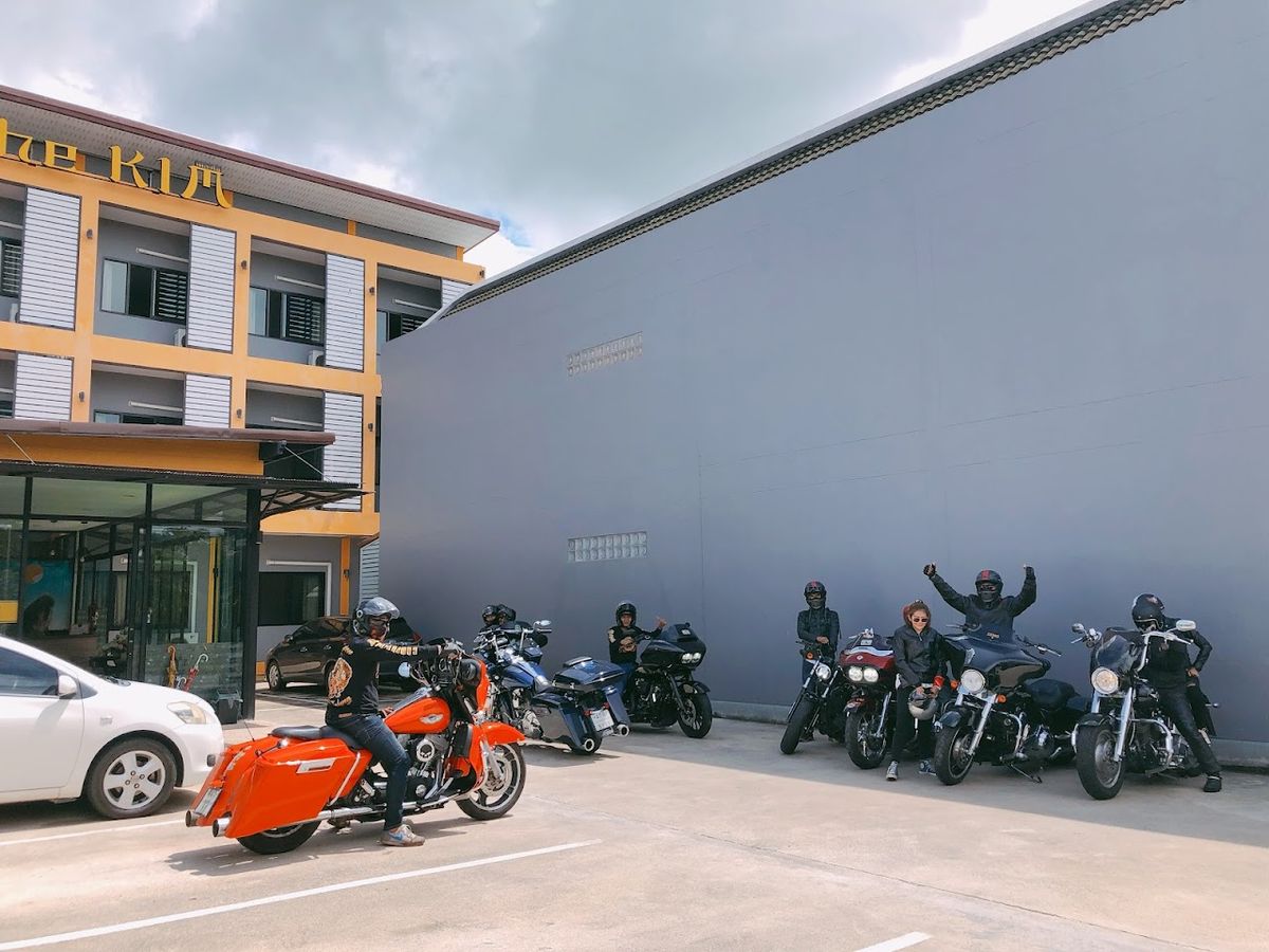 THE KIM HOTEL โรงแรมเดอะกิ้ม exterior in Krabi Town