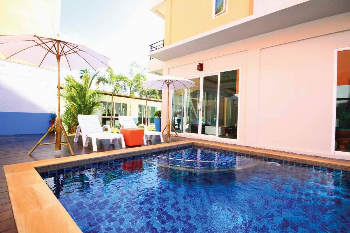 The Orange Resort room interior in Klong Muang