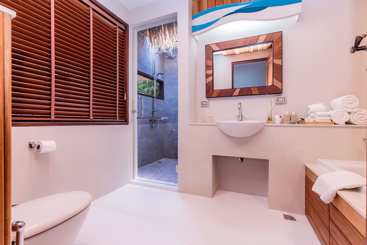 Tup Kaek Sunset Beach Resort facilities in Klong Muang